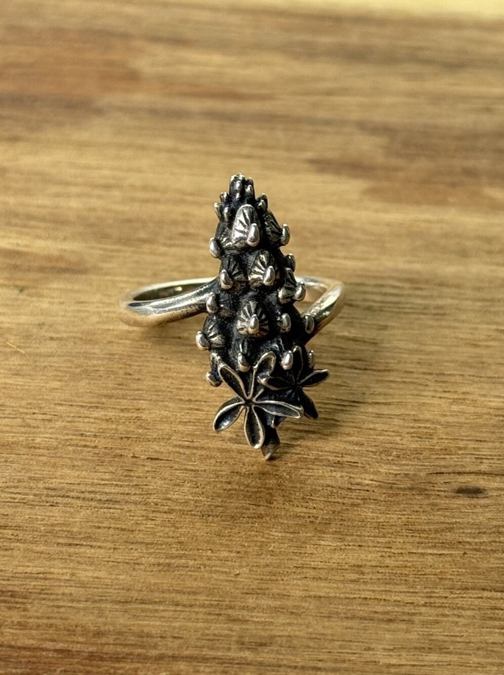 James Avery Retired Sterling Silver Texas Bluebonnet Ring Size 8